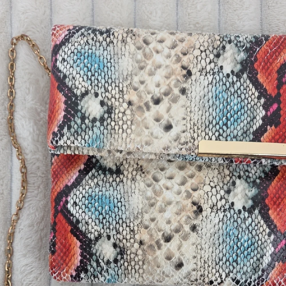 Snake-Print Clutch with Gold Chain - Multicolor